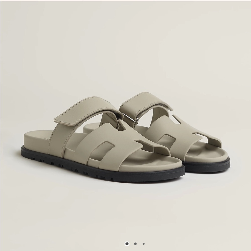 Hermes Chypre Sandals in Beige Esquisse size 38 - Picture 2 of 16